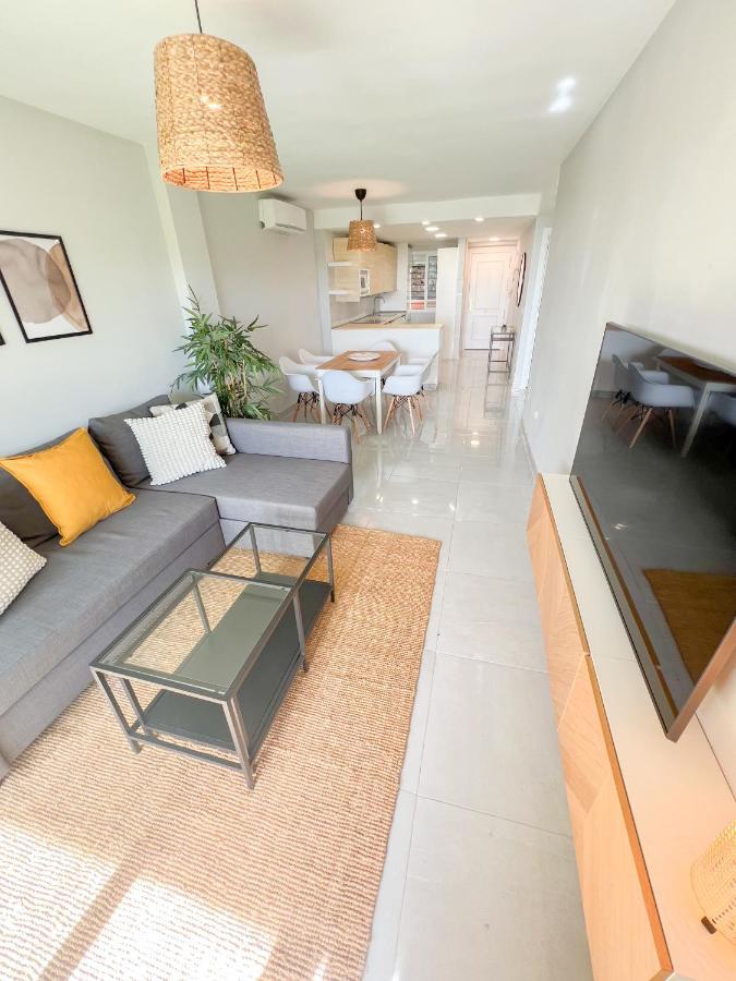 Cozy Apartment With Large Terrace Torremolinos Ngoại thất bức ảnh