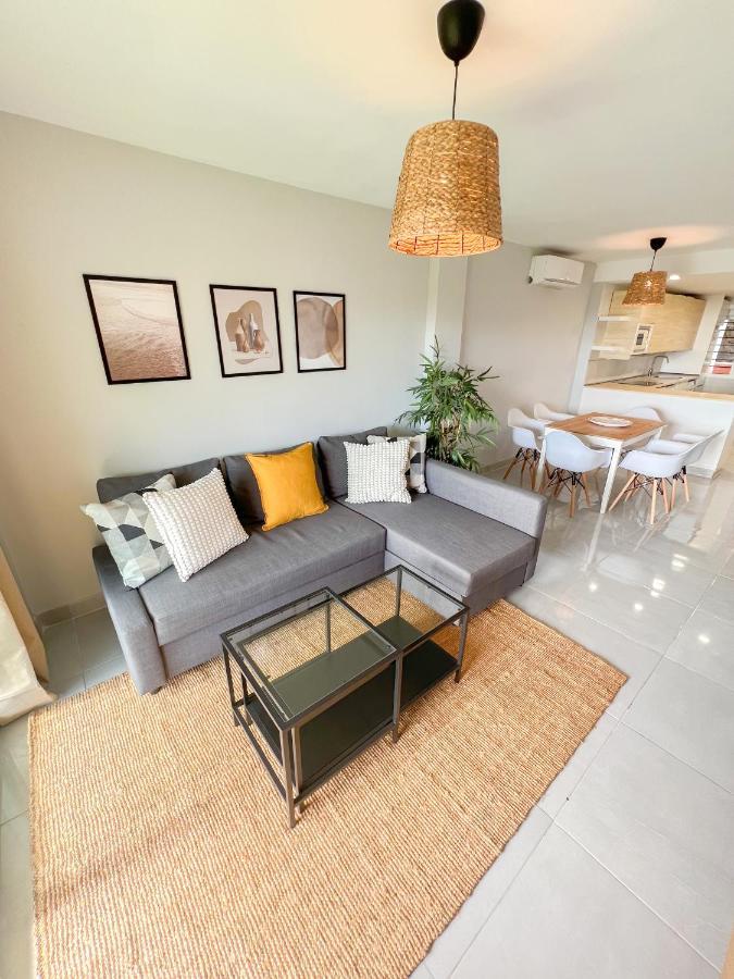 Cozy Apartment With Large Terrace Torremolinos Ngoại thất bức ảnh