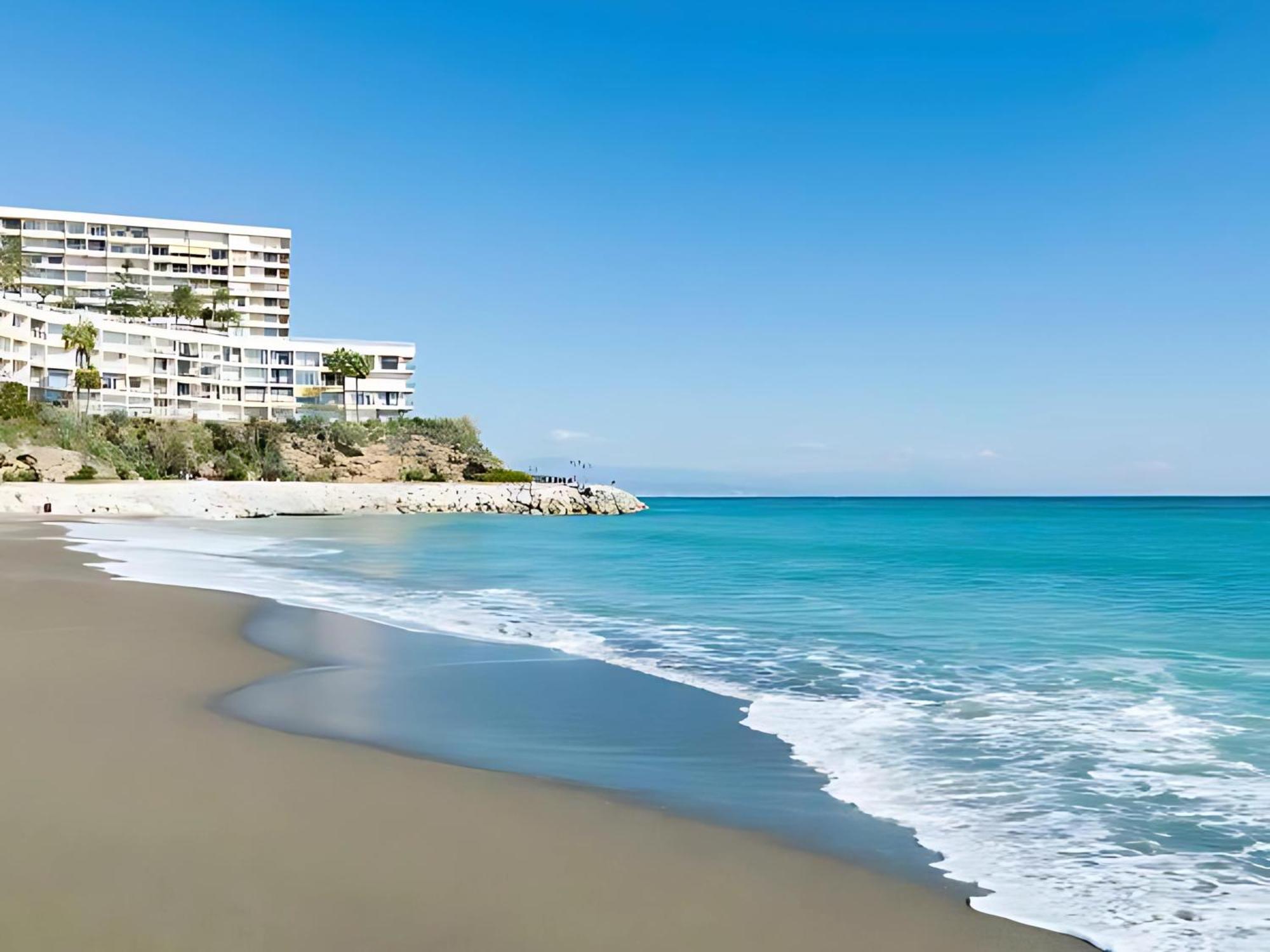 Cozy Apartment With Large Terrace Torremolinos Ngoại thất bức ảnh